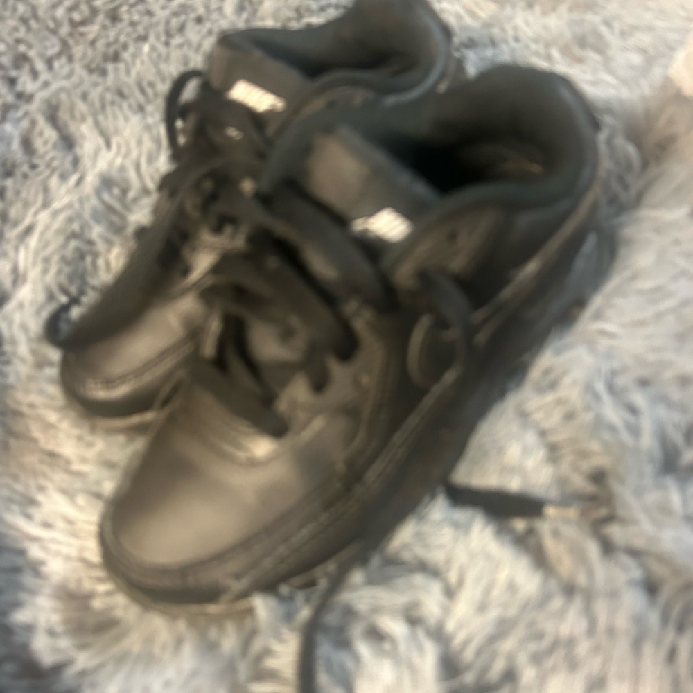 Nike Kids Black Sneakers